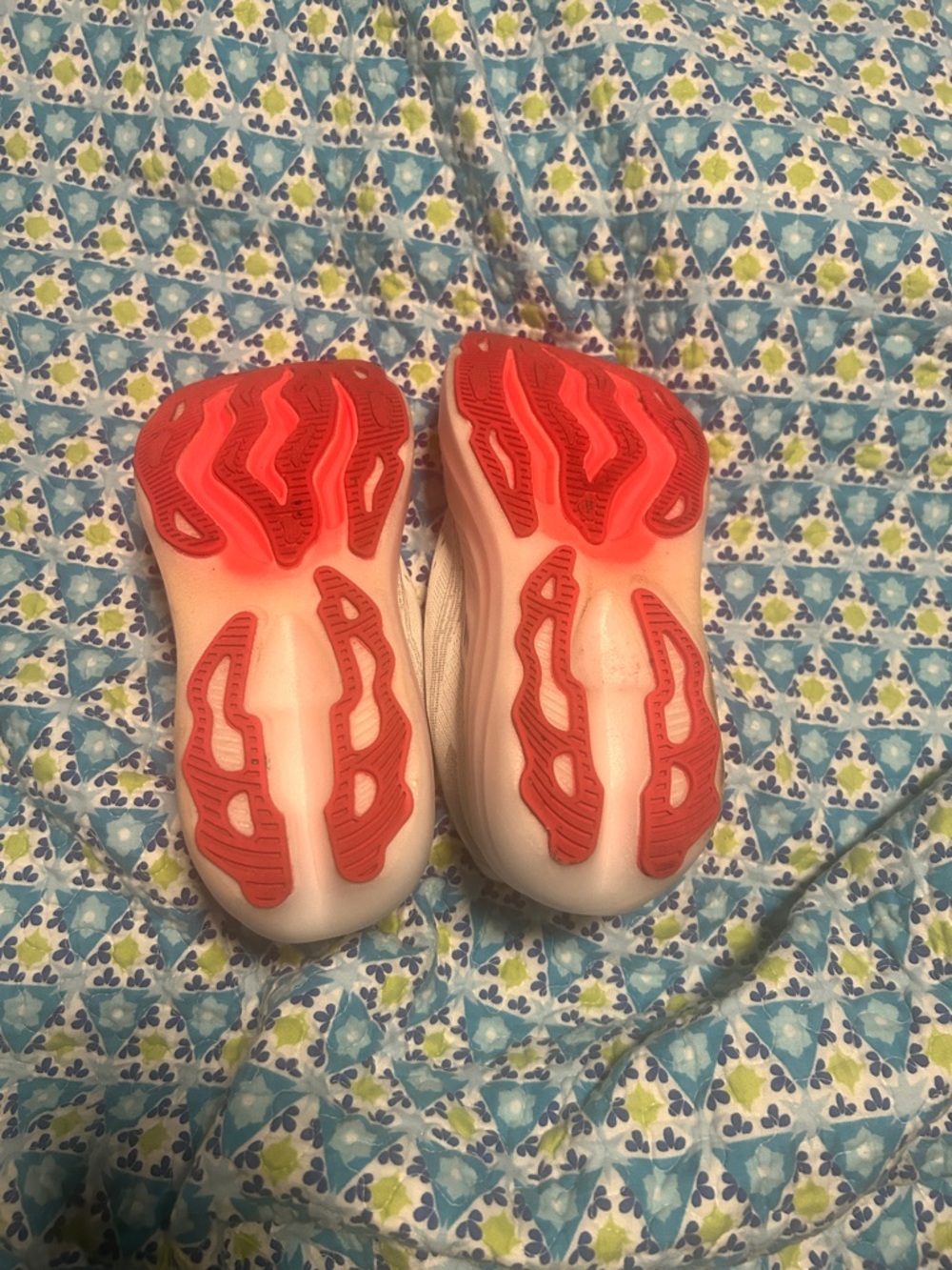 Women’s White Athletic!Brooks glycerin max size 7 - Picture 8 of 9